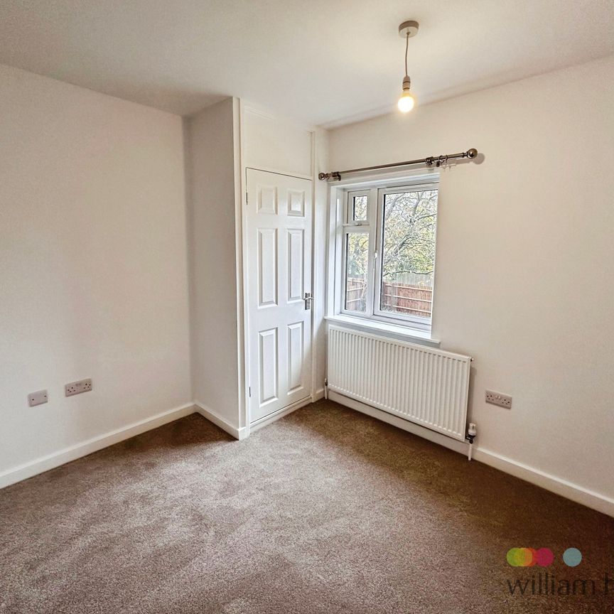 Lincoln Drive, Lincoln, Scampton - Photo 1