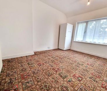 3 Bed Terraced House, York Road, B28 - Photo 6