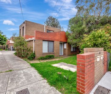 1/68 Normanby Avenue, Thornbury VIC 3071 - House For Rent | Domain - Photo 2