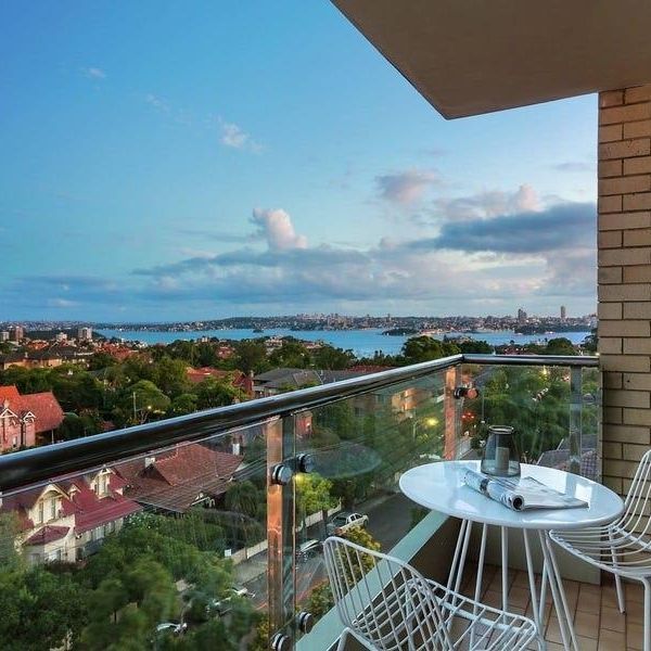 Stunning panorama and an enviable location - Photo 1