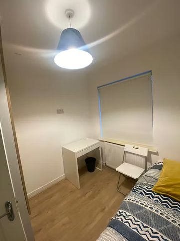 Seven Oaks, Dublin - Photo 3