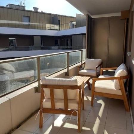 Centre Ville - T3 avec terrasse et garage - Photo 3