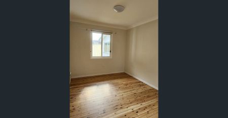 2 BEDROOM IN GREAT LOCATION - Photo 5