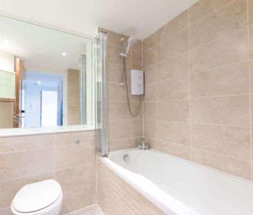 2 bedroom flat to rent - Photo 5