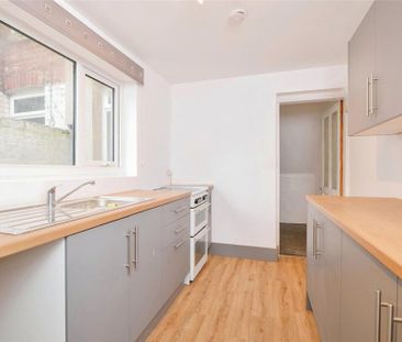 2 bedroom house to rent - Photo 1