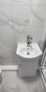 Linthorpe Road, Middlesbrough - Photo 3