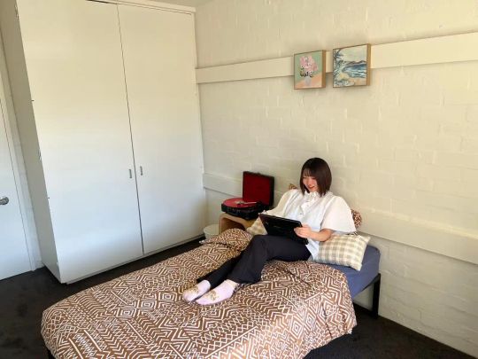 Single Room - Photo 1