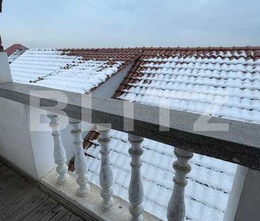 Apartament de 4 camere, decomandat, 80 mp, curte, parcare, zona Beta - Photo 1