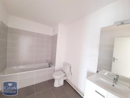 Location Appartement 2 pièces 42m² ARMENTIERES 59280 - Photo 5
