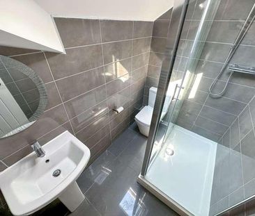 Edinburgh Road, L7 - Photo 4