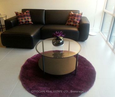 Market Wharf Lofts , #425 - Photo 4