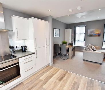Apartment 2 34 Upper Newtownards Road, Belfast, BT4 3EL - Photo 1