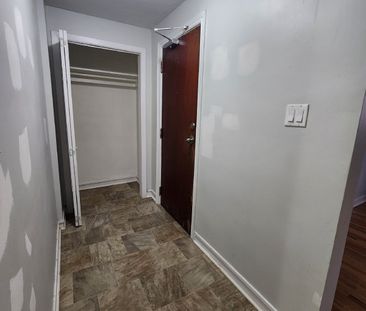 1 - 213 Glynn Avenue - Photo 4