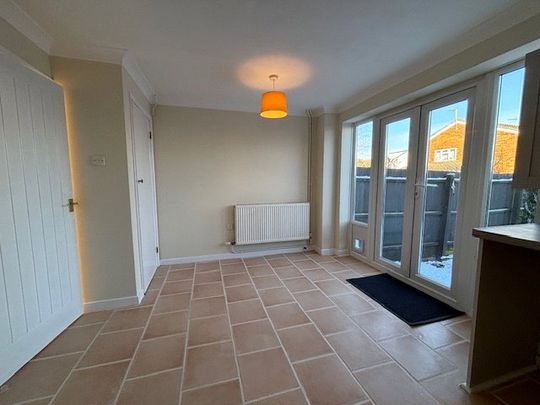 3 bedroom house to rent Forest Road, Onehouse, IP14 - Photo 1