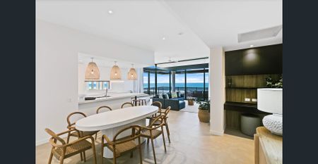 OCEANFFONT LUXURY FURNISHED PENTHOUSE - BOKARINA BEACHFRONT LIVING AT ITS BEST - Photo 2