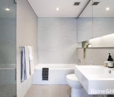 Apartment with 2 bedrooms, 2 bathrooms & parking for 1 car - Photo 3