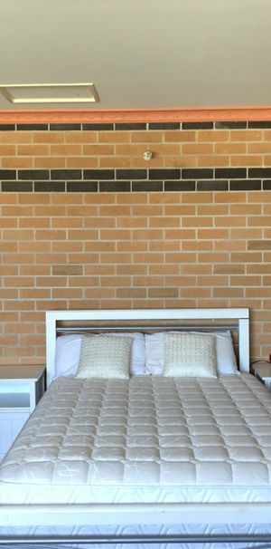 Executive Apartment Close to Hospital! - Photo 1