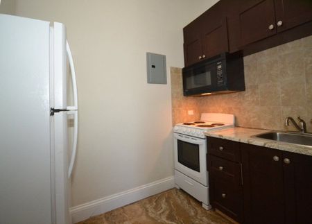 For Lease - 17 Marlborough Avenue Unit# 103, Lower Town - Sandy Hill, Ontario - Photo 2