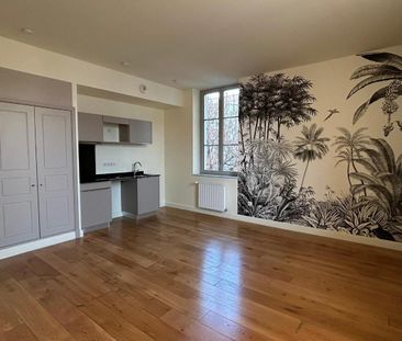 Location Appartement 3 pièces 63m² MULHOUSE 68200 - Photo 3