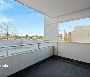 CENTRAL APARTMENT LIVING - Photo 5