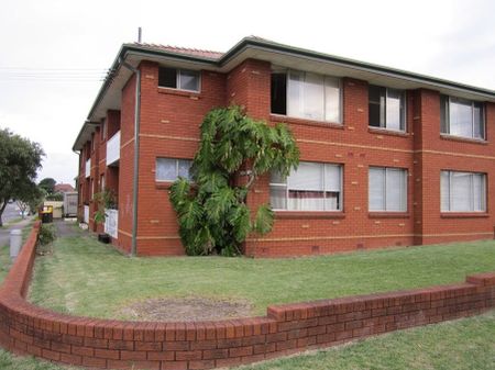5/28 McKern Street, Campsie NSW 2194 - Apartment For Rent | Domain - Photo 2