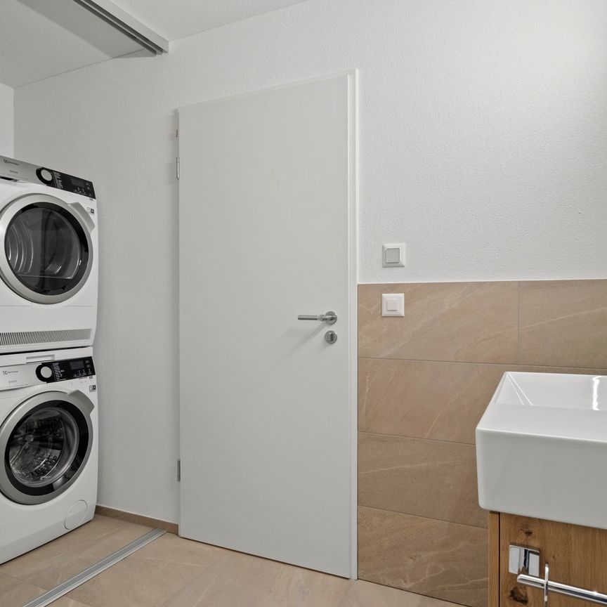 3.5 Zimmer, 90 m², 1. Stock - Photo 1