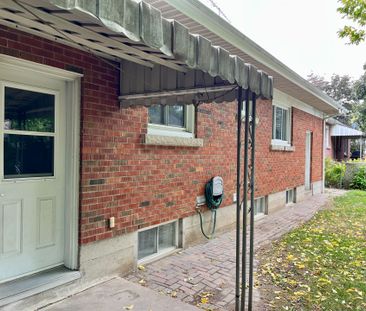 For Lease - 16 Rowanwood Avenue, Brant, Ontario - Photo 3
