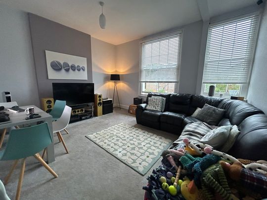 1 bedroom property to rent Park Crescent, Worthing, BN11 - Photo 1