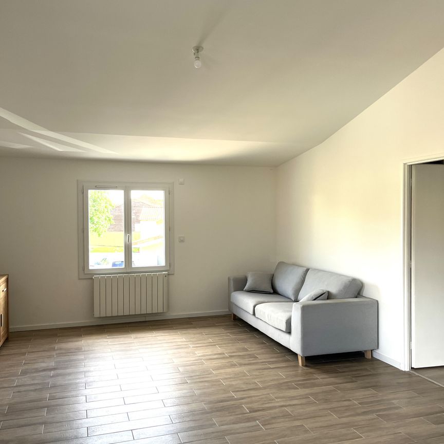 Location Appartement 4 pièces 95m² VIVONNE 86370 - Photo 1