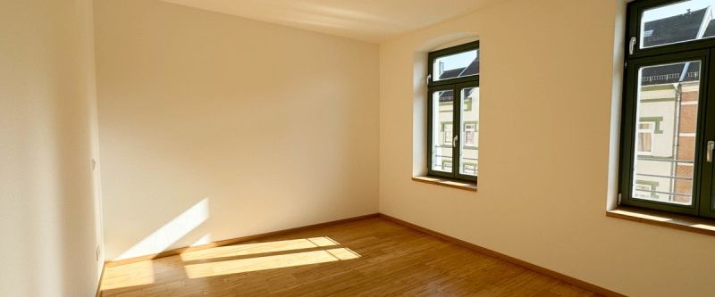 Komfortwohnung in Chemnitz - 3,5-Raum mit Balkon und Fußbodenheizung neu saniert - Photo 1
