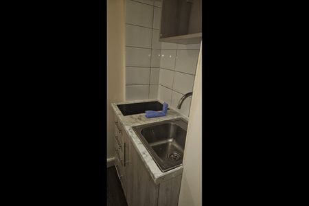 1 Bed Flat, Floyd Road, SE7 - Photo 3