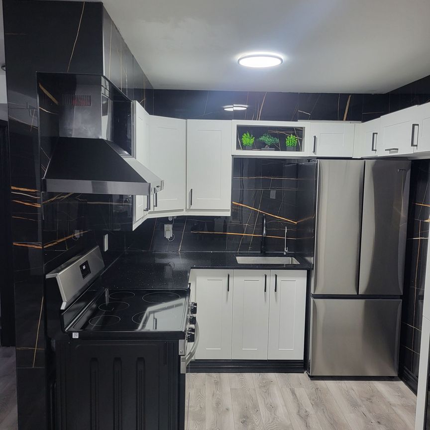 For Lease - 120 BELL FARM Road Unit# 113, Barrie, Ontario - Photo 1