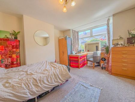 4 bedroom terraced house to rent - Photo 5