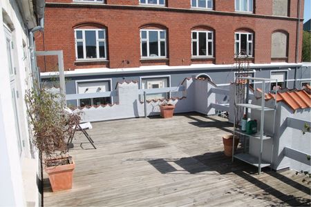 93 m² centralt beliggende lejlighed med fantastisk terrasse - Photo 5