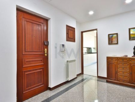 3 room luxury Apartment for rent in Lisbon - Photo 2