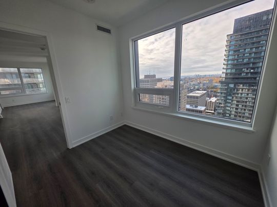 For Lease - 8 Wellesley Street Unit# 3916, Toronto, Ontario - Photo 1