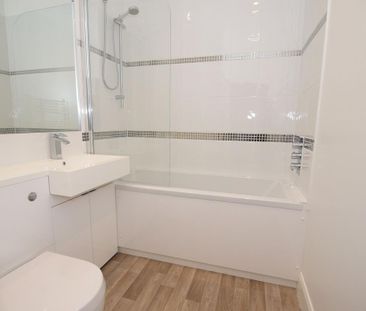 1 bedroom apartment to rent - Photo 4