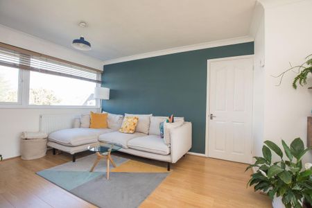 2 bedroom apartment to rent - Photo 2