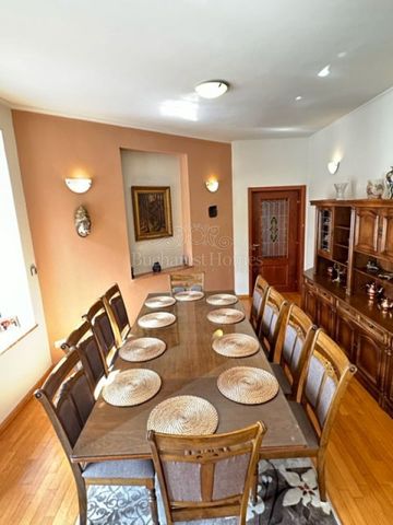 Large Mansion and Grounds, 6 bdr, Pipera - Fotografie 4