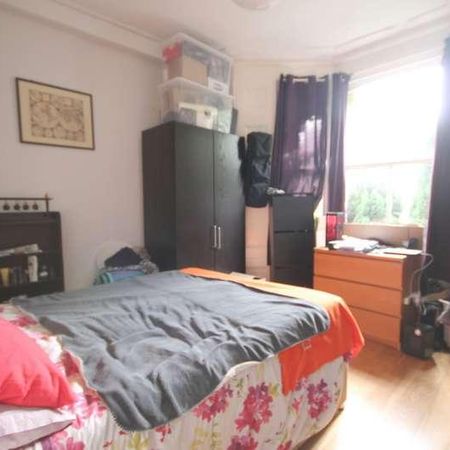 Mount Pleasant Villas, Stroud Green, N4 - Photo 3