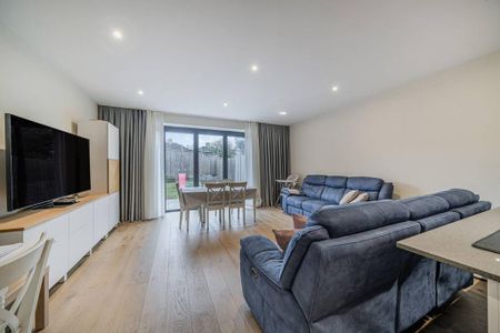 5 bedroom terraced house to rent - Photo 2