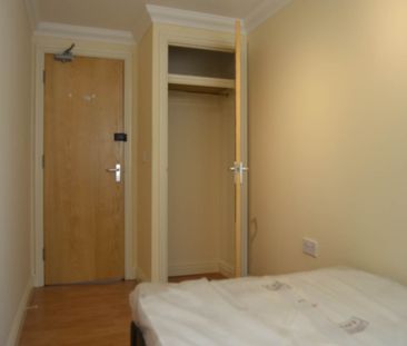 Flat 2 43 Richmond Road, Roath, Cardiff - Photo 3