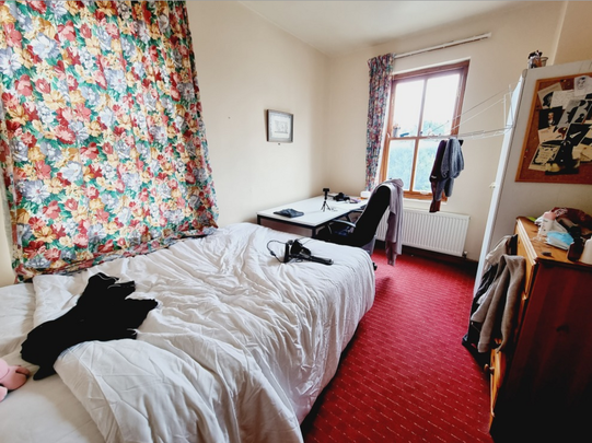 4 Bed Student Accommodation - Photo 1