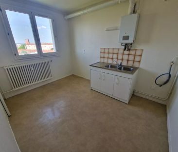 Location appartement T4 77.30m² à Tinqueux (51430) - Photo 2