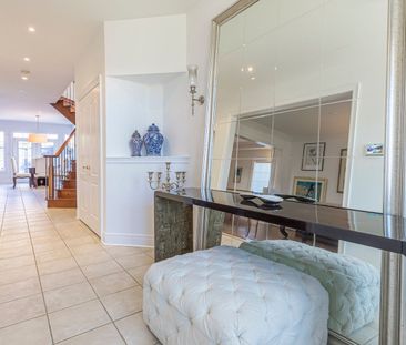 For Lease - 2472 Upper Valley Crescent, Oakville, Ontario - Photo 6