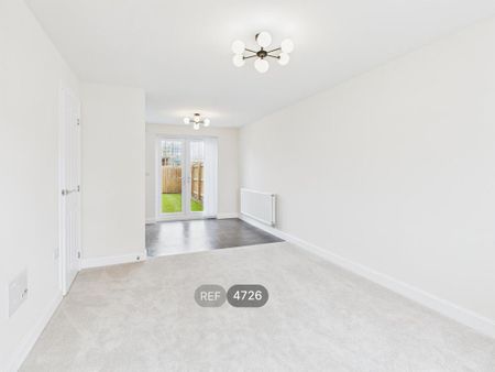 3 bedroom detached house to rent - Photo 3