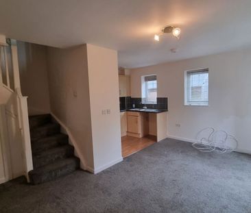 Clarence Street, Dudley, DY3 - Photo 2