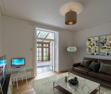 5 bedroom detached house to rent - Photo 1
