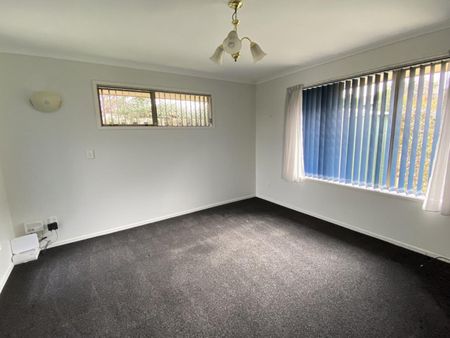 Enticing on Enderley - Photo 5