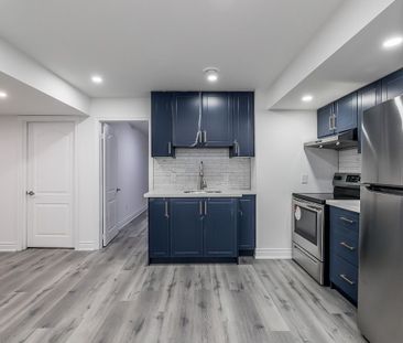For Lease - 1 Huron Lane, Bradford West Gwillimbury, Ontario - Photo 1